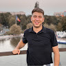 Seller's picture
