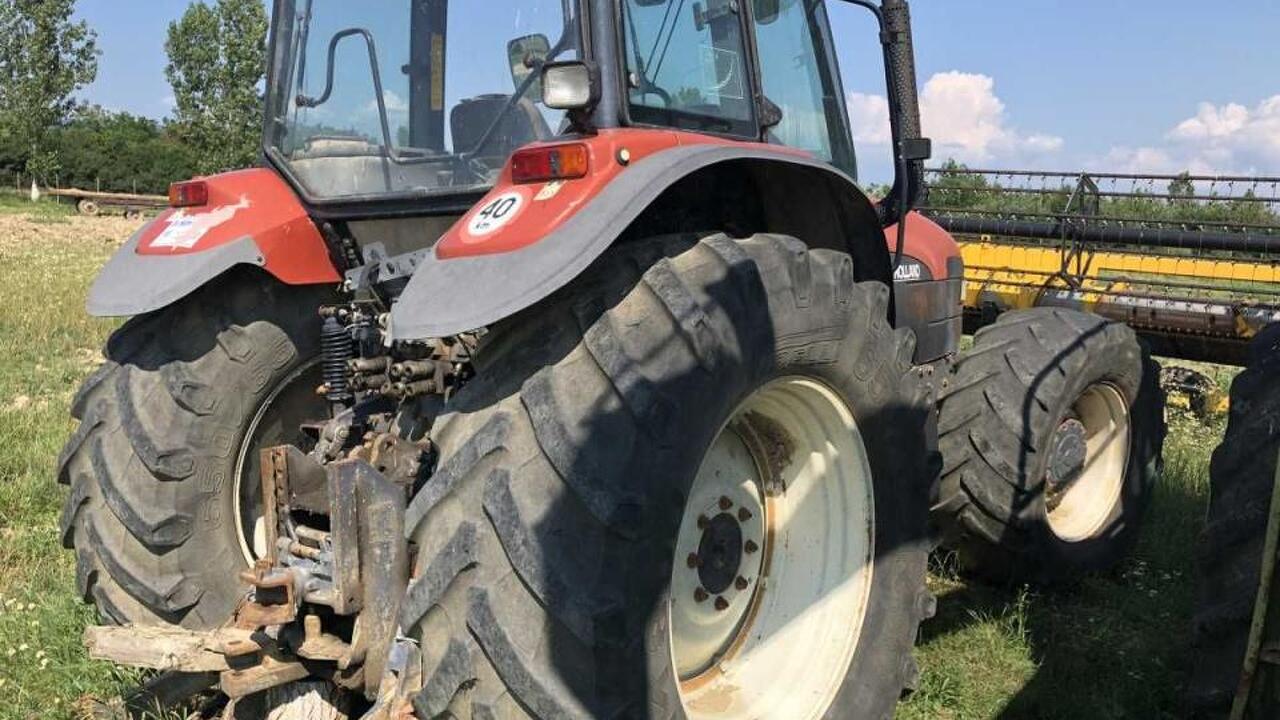 Lichidator judiciar vand Tractor New Holland TM165 Lichidator judiciar vand Tractor New Holland TM165
