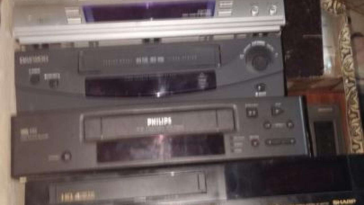 Dvd Player 3 buc. si Video Recorder 7 buc. Dvd Player 3 buc. si Video Recorder 7 buc.