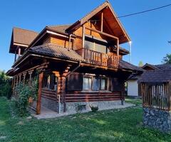 Cabana, casa de vacanța la munte