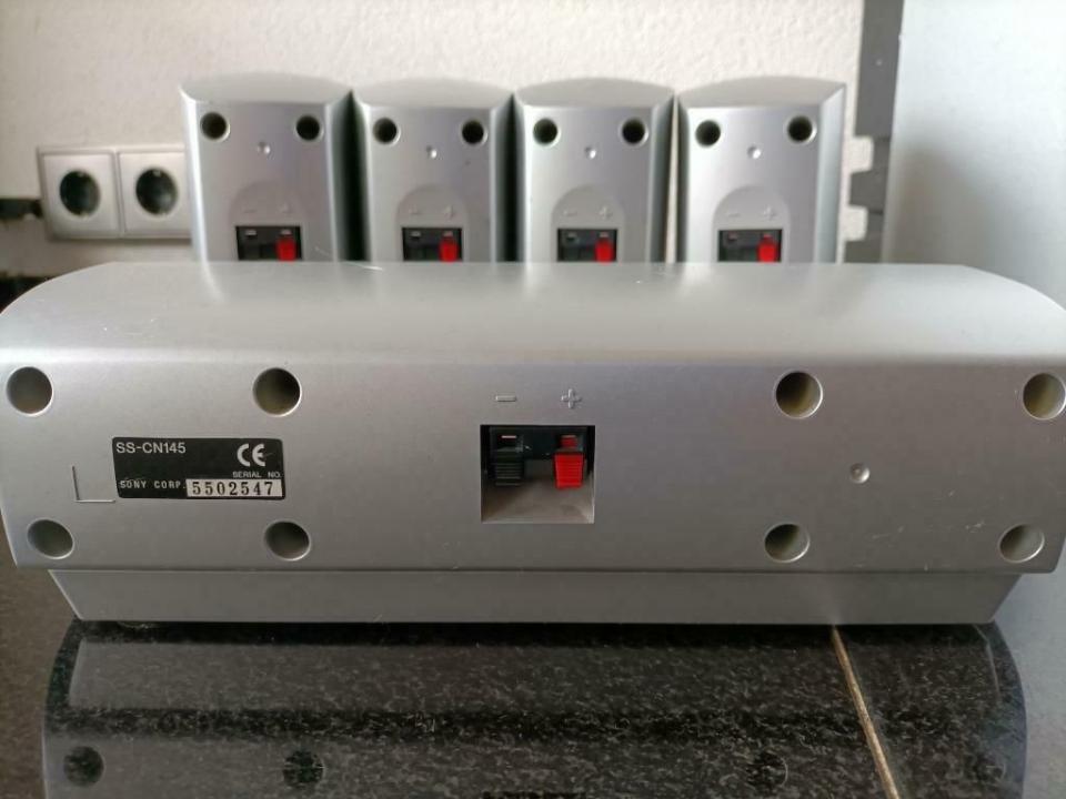 Statie Sistem audio SONY 5.1 - 100W - Boxe si Subwoofer - 5/6