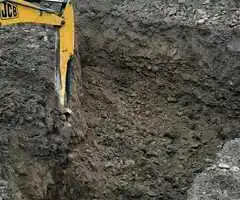 Închiriez miniexcavator
