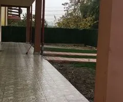 Vând casă la gri cu vedere panoramică la Lacul Fundeni