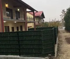 Vând casă la gri cu vedere panoramică la Lacul Fundeni