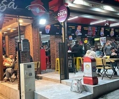 Complex Km Zero Restaurant+cazare+spatii comerciale+teren 1080mp