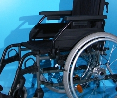 Scaun cu rotile din aluminiu Dietz - latime sezut 40 cm