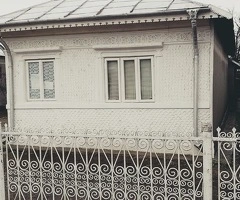 Vand casa din caramida