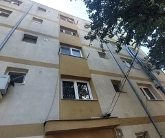 Apartament de vanzare-Com. Baia Tulcea