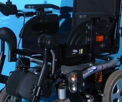 Carucior electric  Invacare Bora