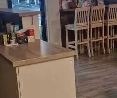 Inchiriez spatiu comercial parter cu terasa Cina - Domino's Ostroveni