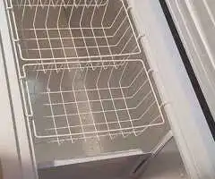 Vand lada frigorifica Beko 369Lit brutHS23753 ClasaA++, PERETI TRIPLII, NOUA