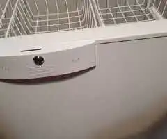 Vand lada frigorifica Beko 369Lit brutHS23753 ClasaA++, PERETI TRIPLII, NOUA