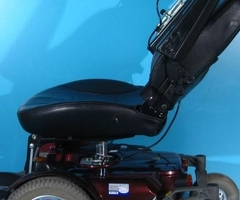 Scaun cu rotile nepliabil pentru adulti