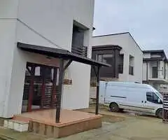 MINI-ANSAMBLU 6 CASE INDIVIDUALE  P+1E + POD +2 PARCARI   4 CAMERE, 3 BAI,  AMIN APA+