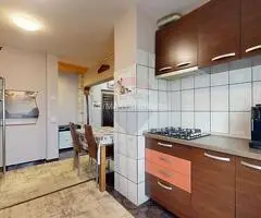 Apartament 4 camere, decomandat, mobilat si utilat,Triaj-Brasov