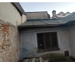 Piata Victoriei teren cu casa demolabila