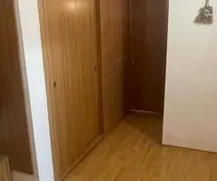 Inchiriez apartament 2 camere decomandat