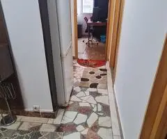 Particular inchiriez 3 camere Politehnica