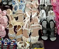 Lichidare stoc – jucarii, haine si incaltaminte copii 0-12 ani, pret achizitie