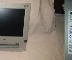 Monitor LCD LG Flatron 575LM la 12V