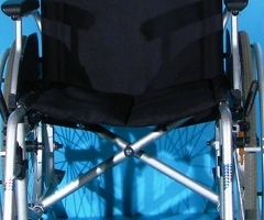 Scaun cu rotile  Drive - latime sezut 48 cm