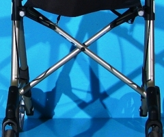 Cadru de mers din aluminiu cu roti - Russka