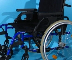 Scaun cu rotile din aluminiu  Breezy - latime sezut 60 cm