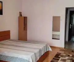 Garsonieră de închiriat – fix la metrou Dristor 2 – 350 € negociabil