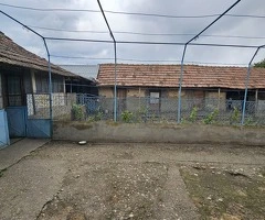 Casa de vânzare