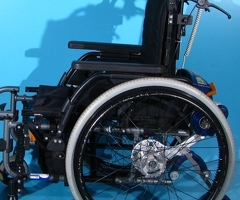 Carucior electric pliabil invalizi AAT V-Max   Sopur