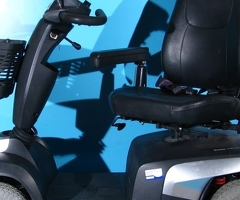Scuter electric batrani Invacare Comet Ultra - 10 km/h