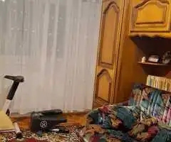 Apartament 3 camere decomandat Aradului, 400 euro