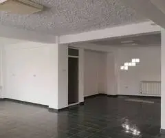 Piata Bobocica parter, etaj 1 impreuna sau separate