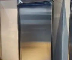 FRIGIDERE PROFESIONALE HoReCa – NOI | INOX | GARANȚIE